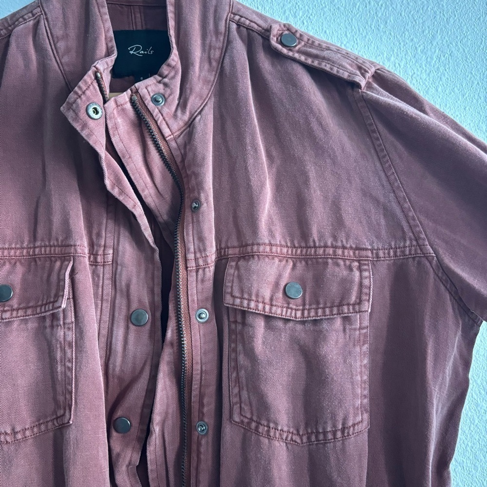 Rails Revolve Collins Burgundy Rust Utility Snap Zip Cinching Tencel Jacket - Picture 8 of 16